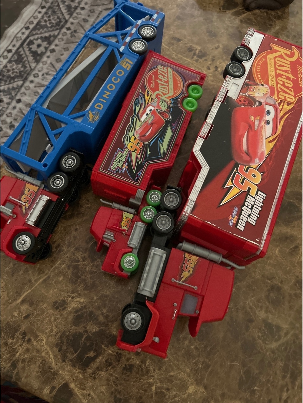Mack lot lightning McQueen